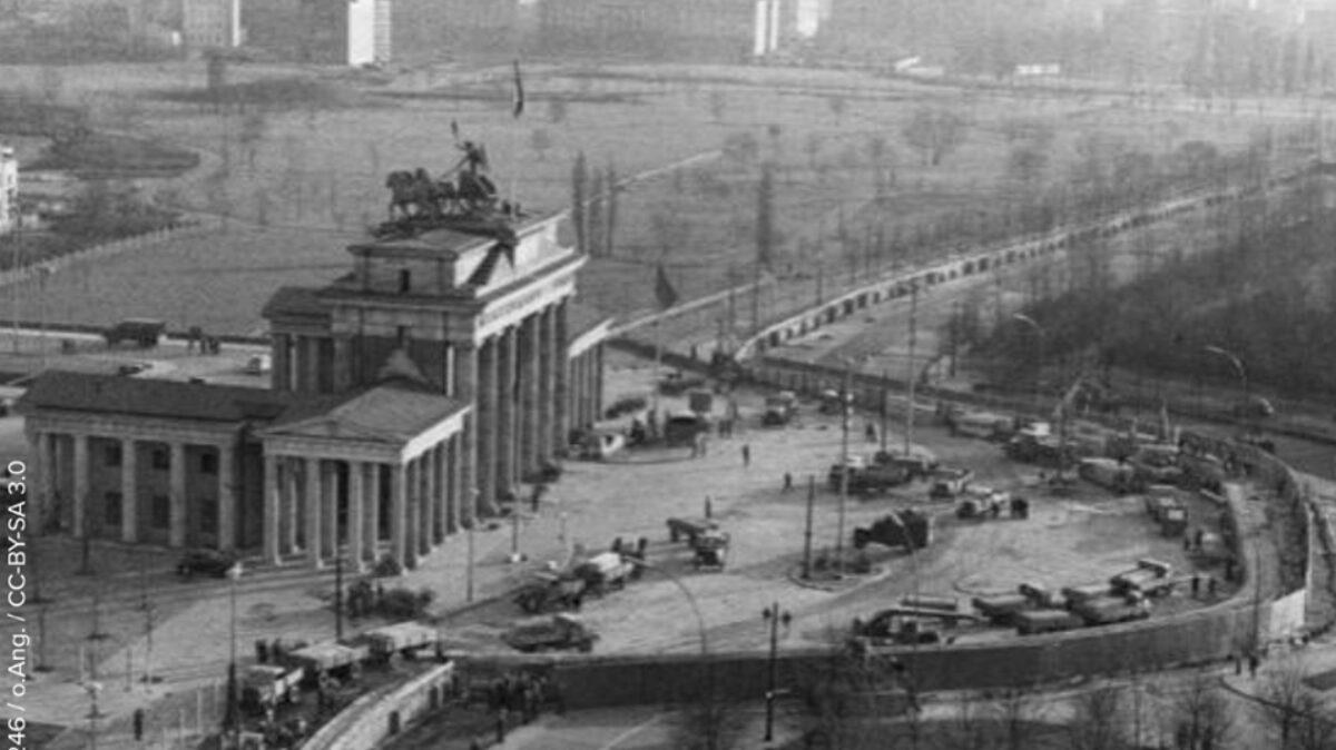 13. August 1961 - Baubeginn der Berliner Mauer - 13.08 ...